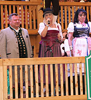 Monica Meier-Ivancan bei der Sixt Damen Wiesn im Schützen Festzelt (Foto: Martin Schmitz)